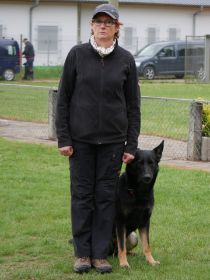 Dora und Bella.jpg